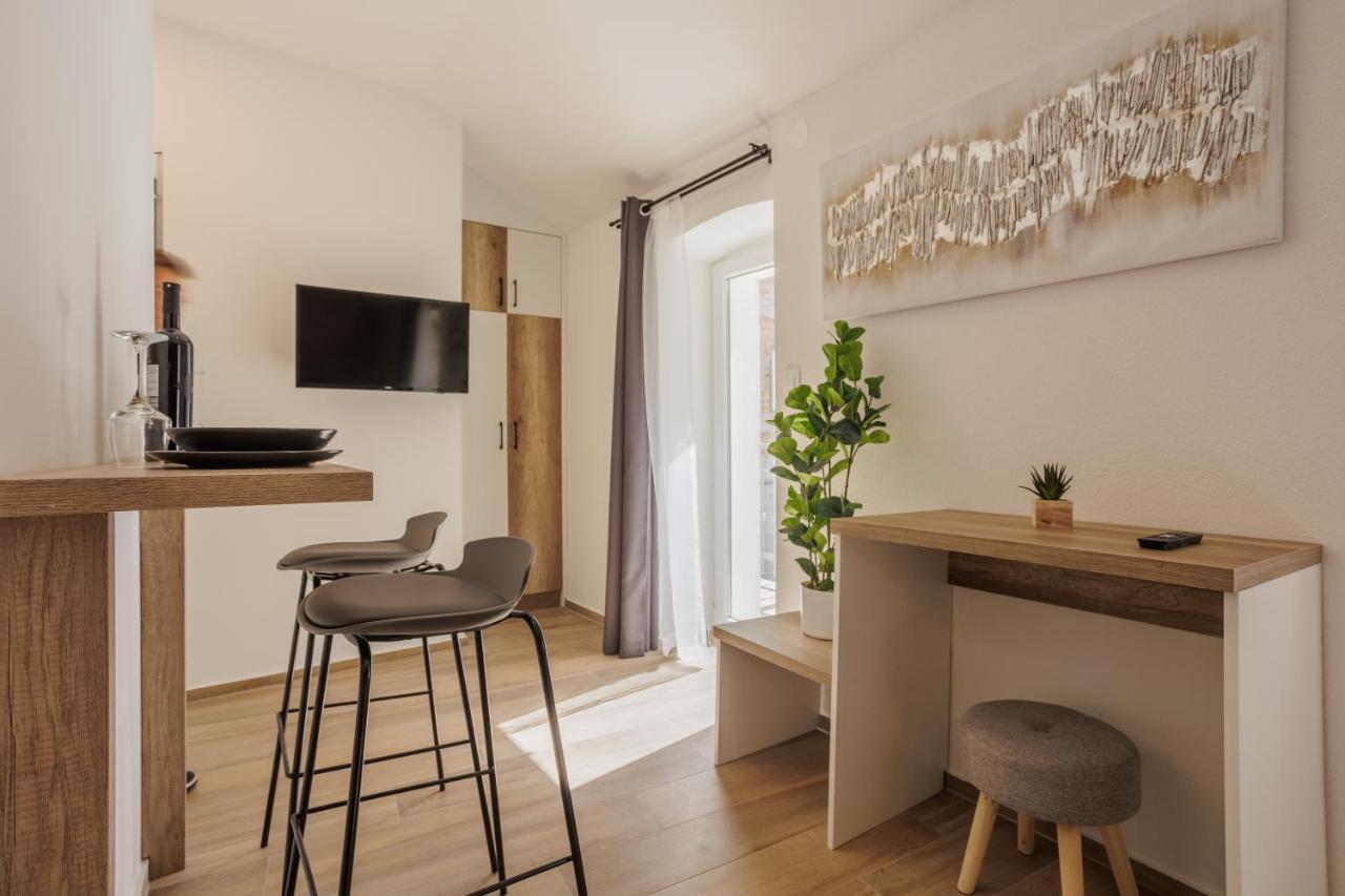 Apartments Piritus Split Exterior foto